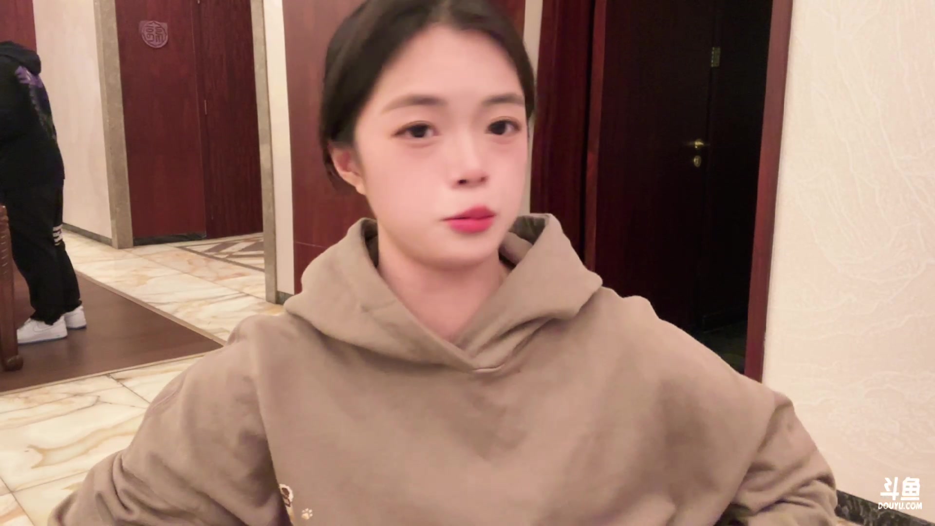【2024-02-24 20点场】灰灰酱er：灰灰：素质主播