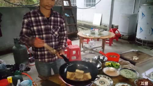 河里鱼儿多 2017-04-20 17点场