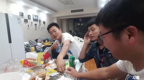 魅力：和表哥强仔一起喝喝酒聊聊天。 2017-04-28 22点场