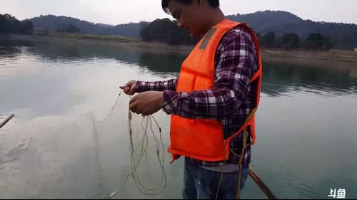 魅力：收渔网还是洗蚊帐？你觉得呢？ 2017-02-28 16点场