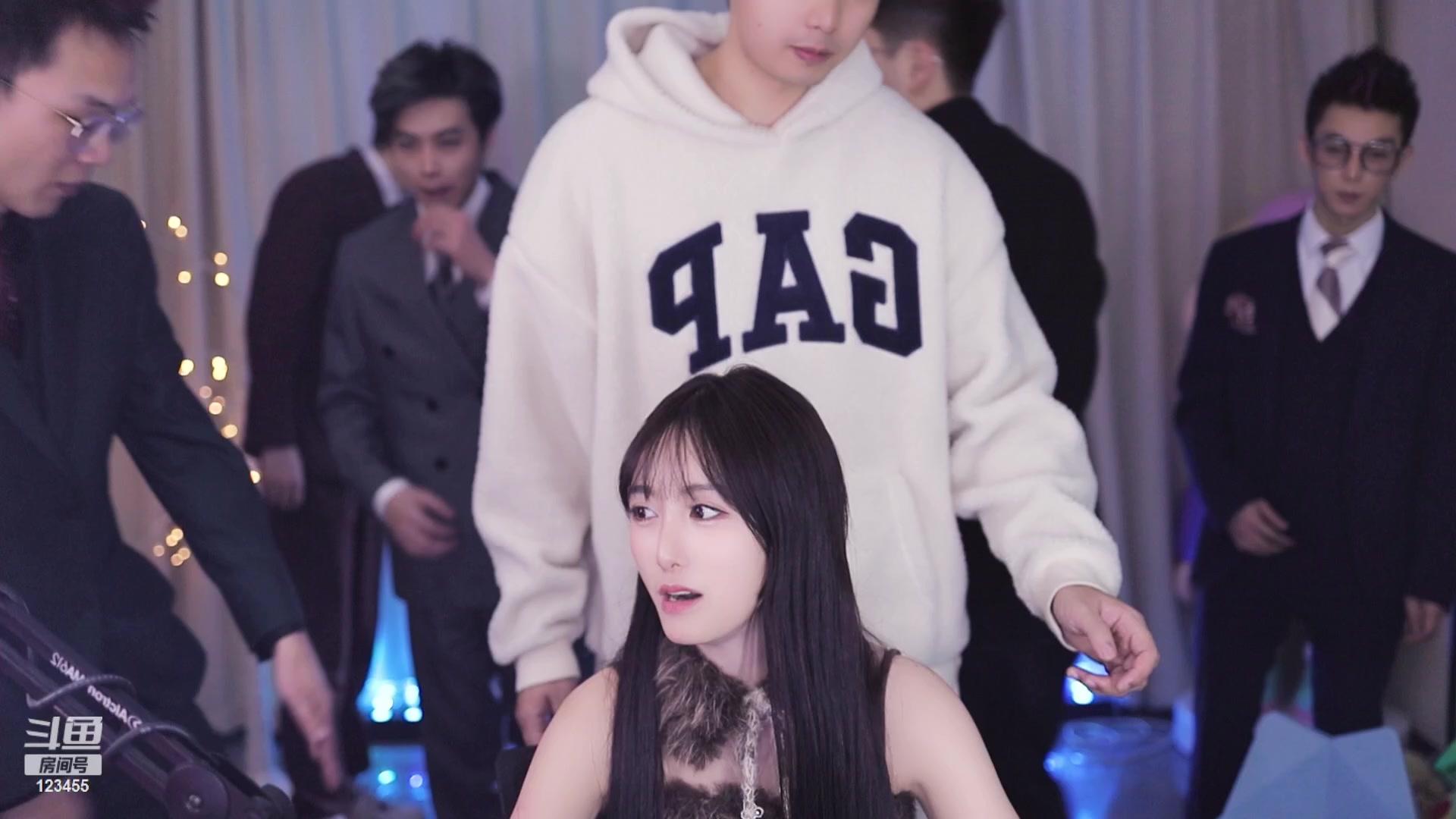 【2024-02-01 22点场】南波儿大魔王丶：波老板回归计！！