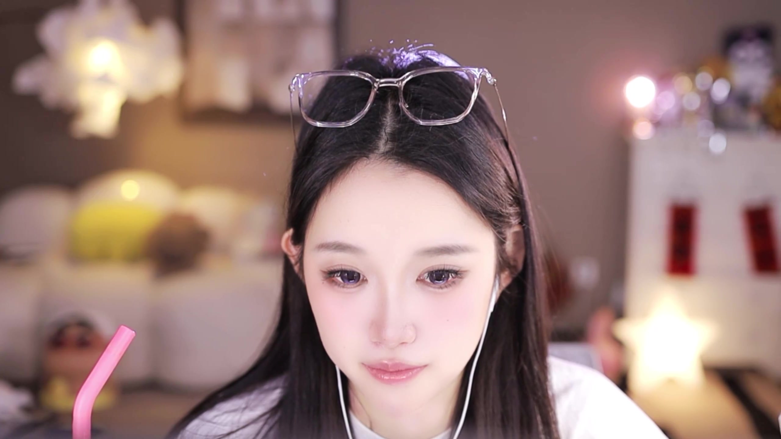 【2025-11-18 22点场】小肉球阿：爱笑的女孩运气不会差~