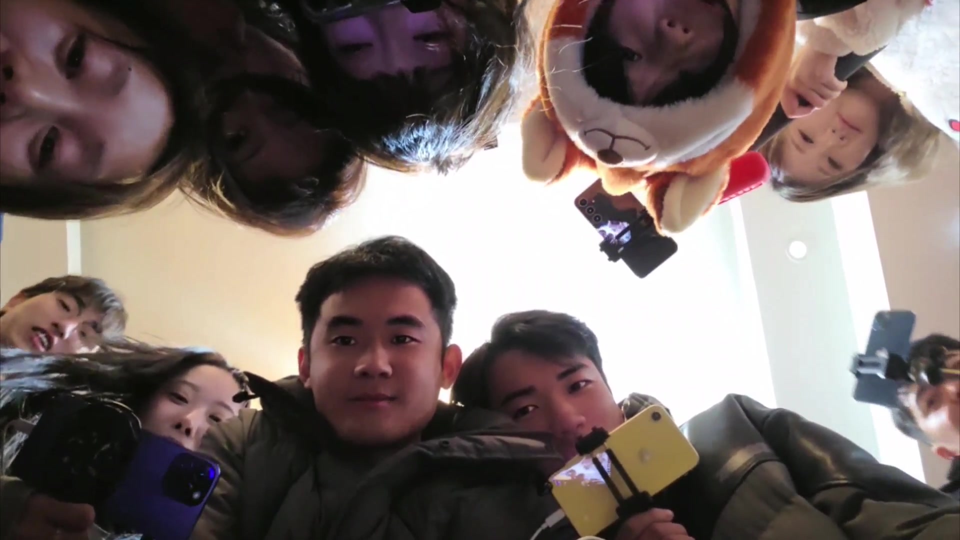 【2025-11-24 00点场】757户外：【非常互娱】757女团S7 娱乐季~