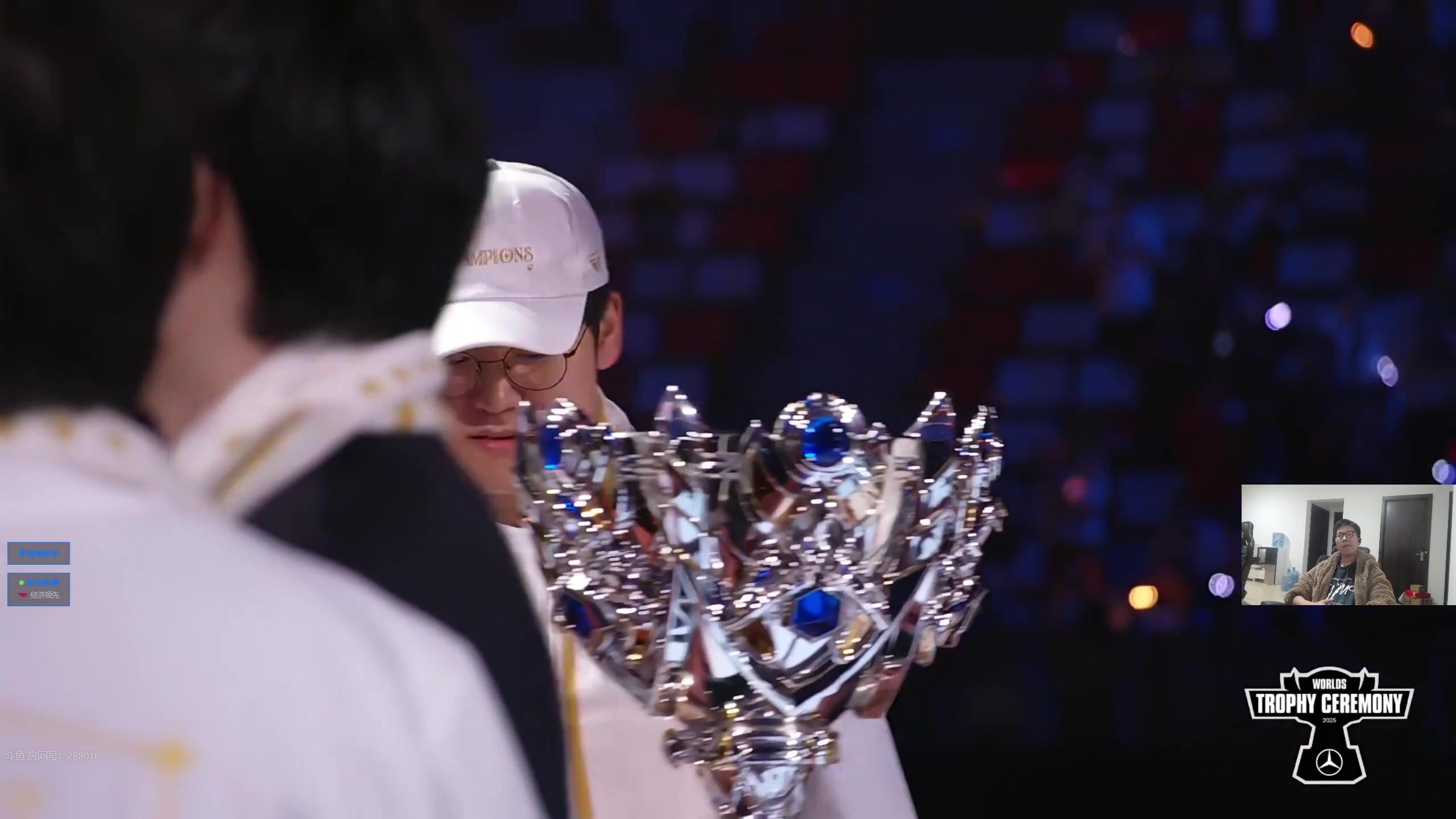 这是我剪辑的余小C真的很强的直播精彩时刻，快来看看吧~